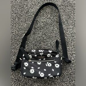 Kate Spade Daisy Camera Bag